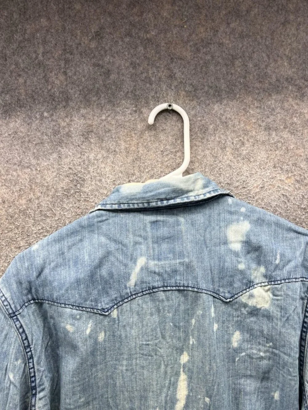 Levi's Shirt Mens Medium Blue Denim Vintage Cowboy Western Snap Modern Bleach